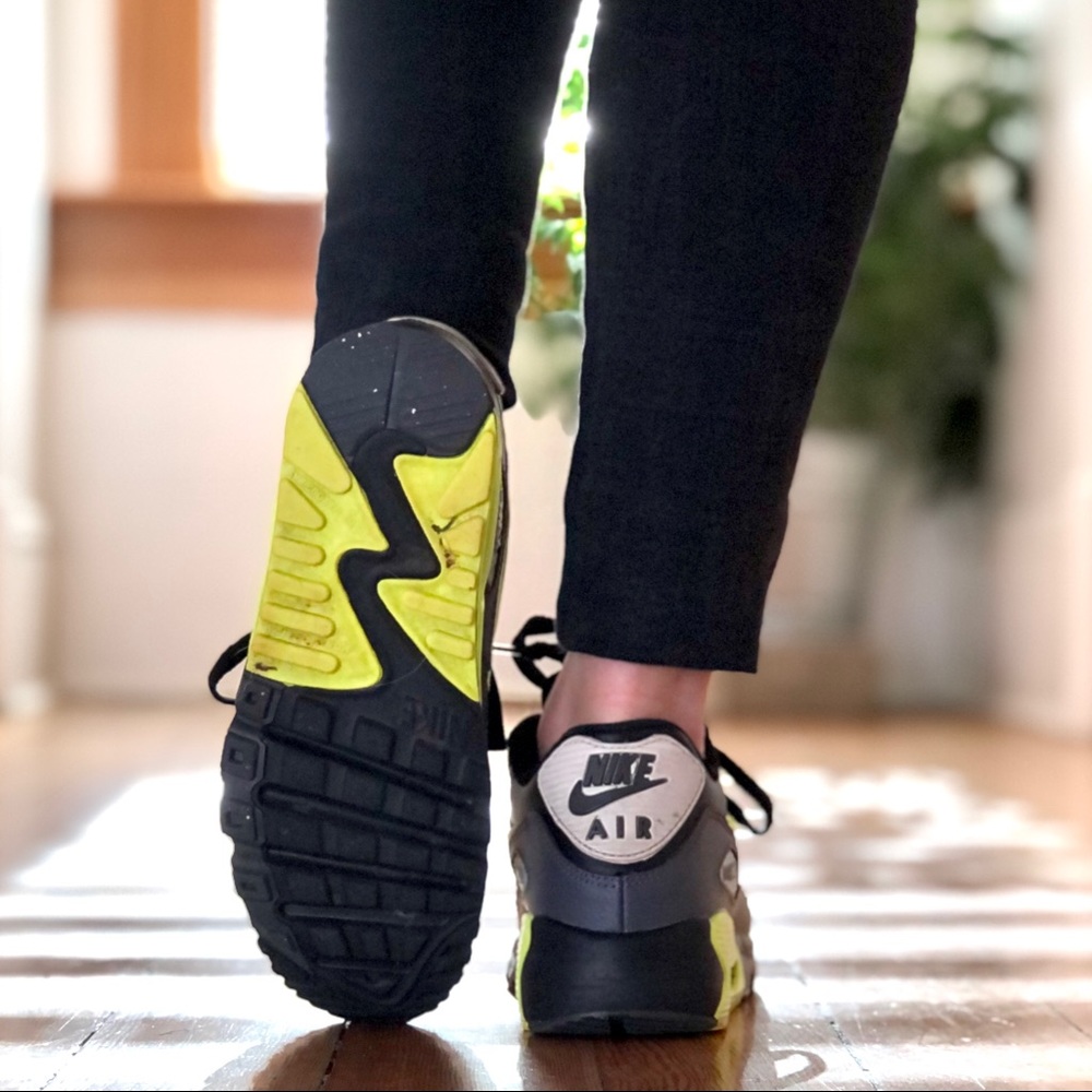 ⚡️NIKE AIR MAX 90 ⚡️ - Picture 5 of 10